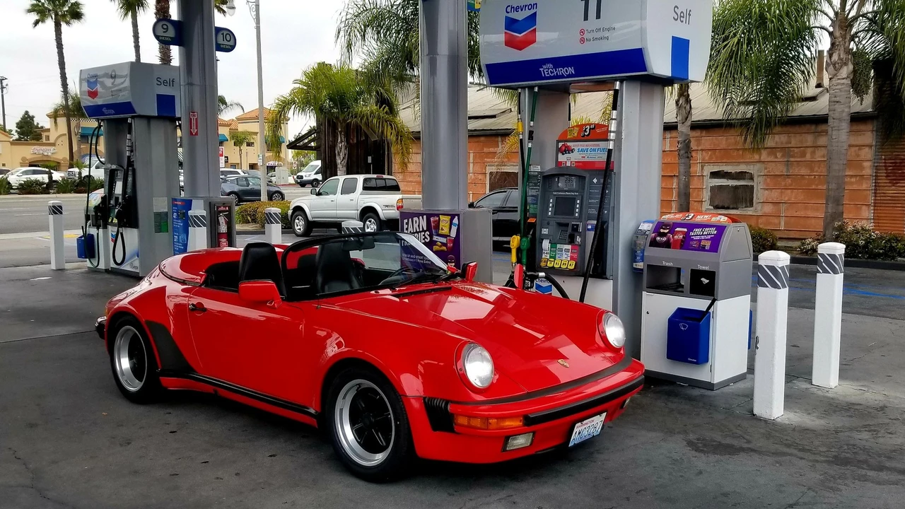 1989 Porsche 911 Carrera 3.2 - Image 14 of 14