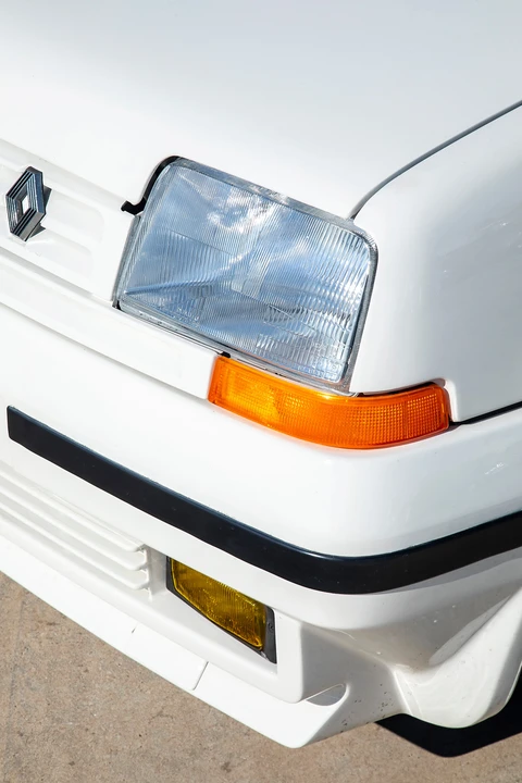 1989 Renault 5 GT Turbo - Image 22 of 31