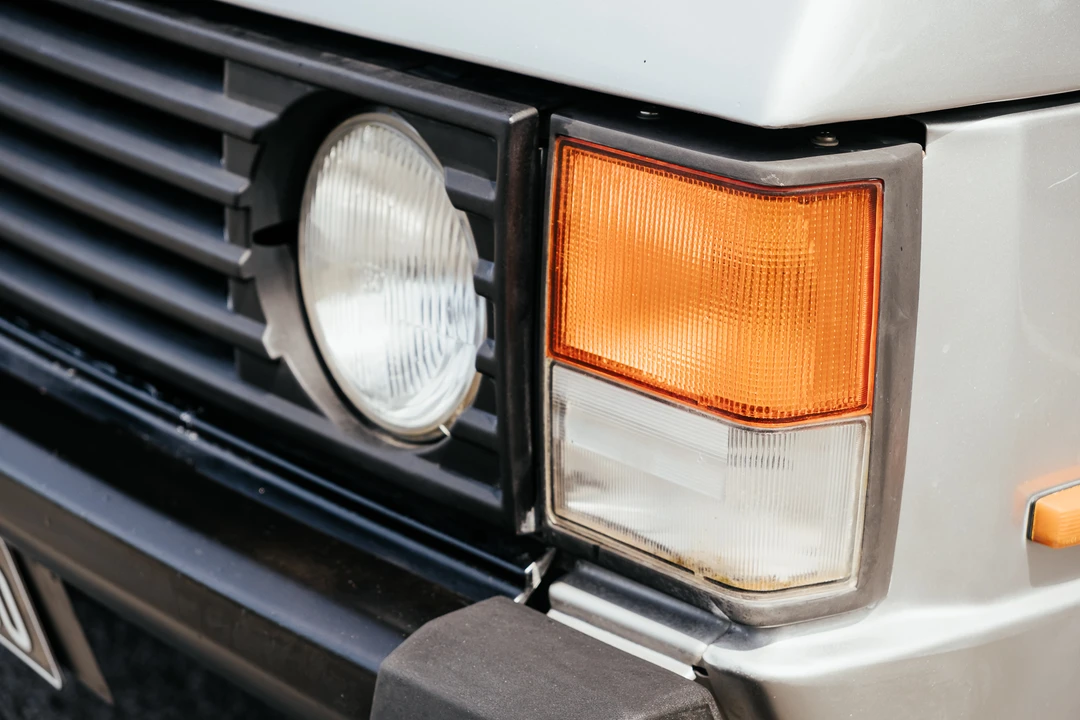 1989 Land Rover Range Rover Classic - Image 18 of 31