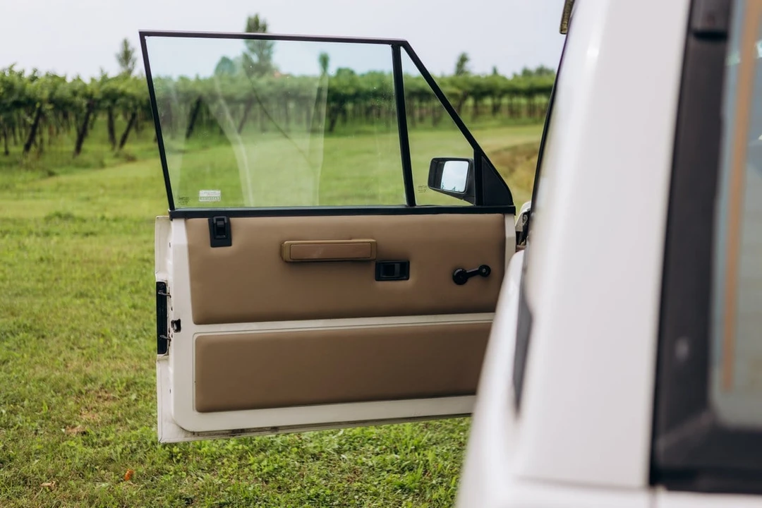 1989 Land Rover Range Rover Classic - Image 21 of 30