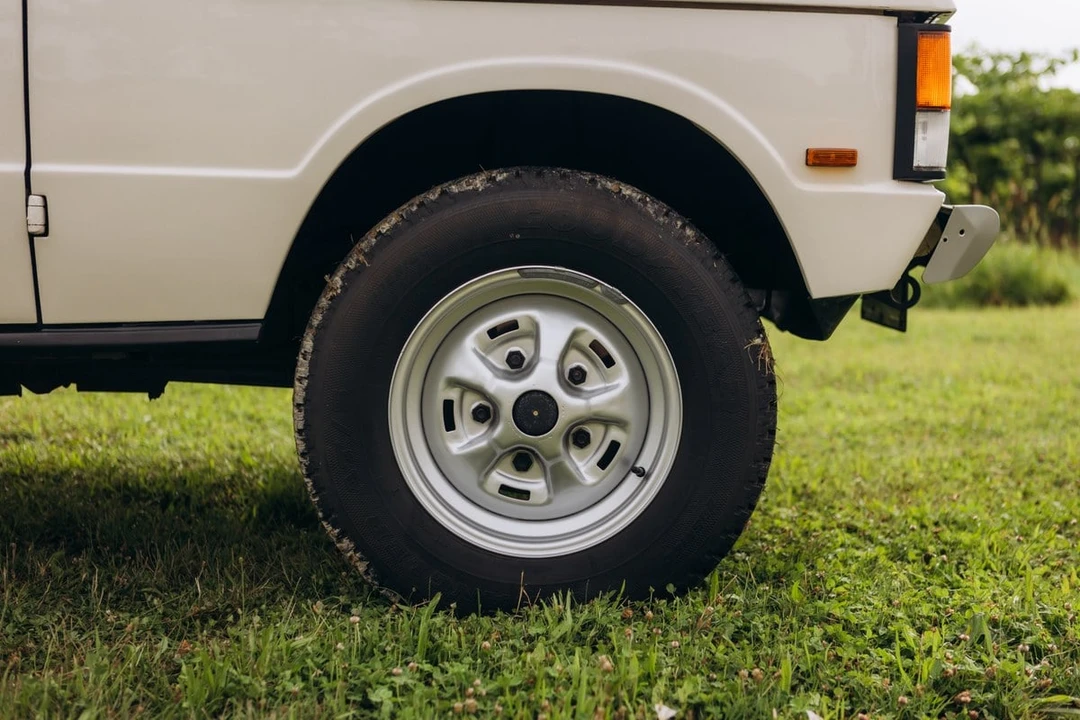 1989 Land Rover Range Rover Classic - Image 16 of 30