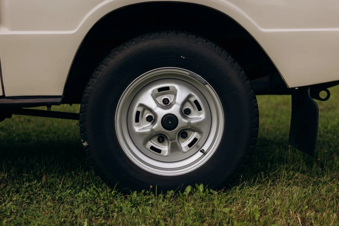 1989 Land Rover Range Rover Classic - Image 15 of 30