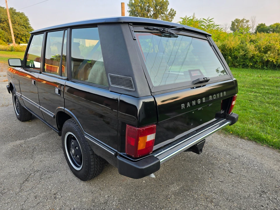 1989 Land Rover Range Rover Classic - Image 9 of 31