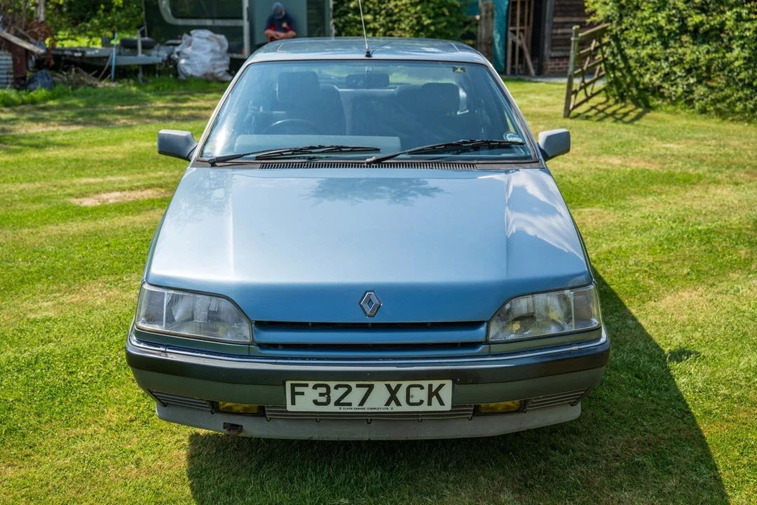 1989 Renault - Image 20 of 30