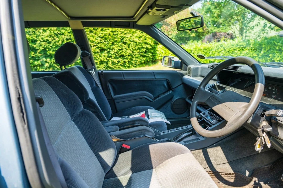 1989 Renault - Image 6 of 30