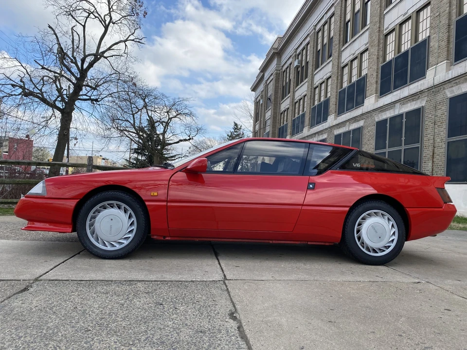 1989 Renault - Image 15 of 31