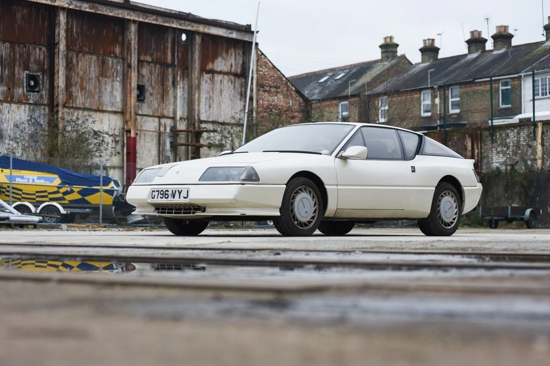 1989 Renault - Image 4 of 30