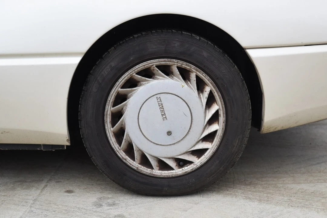1989 Renault - Image 21 of 30
