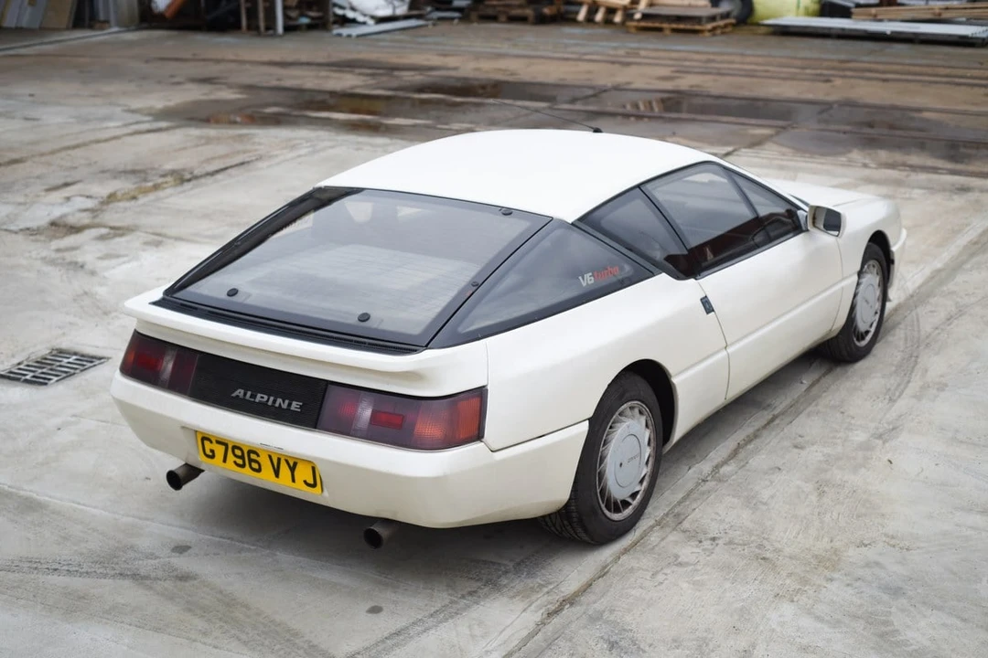 1989 Renault - Image 17 of 30