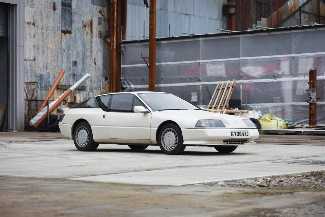 1989 Renault - Image 9 of 30