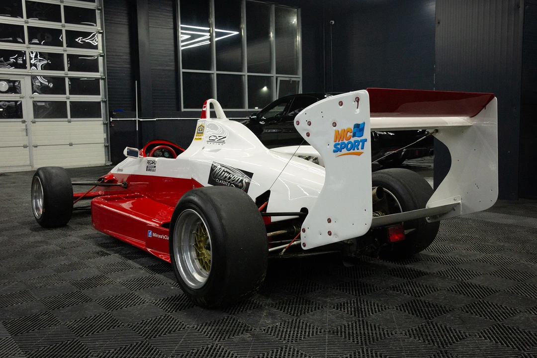 1989 Reynard - Image 17 of 31
