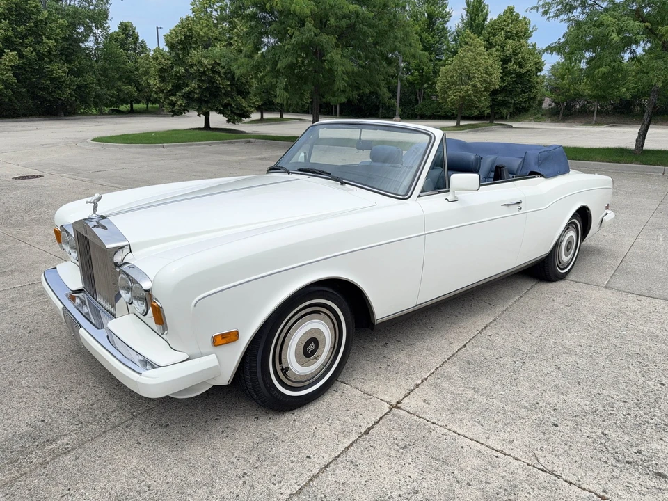 1989 Rolls-Royce Corniche Series III - Image 8 of 31