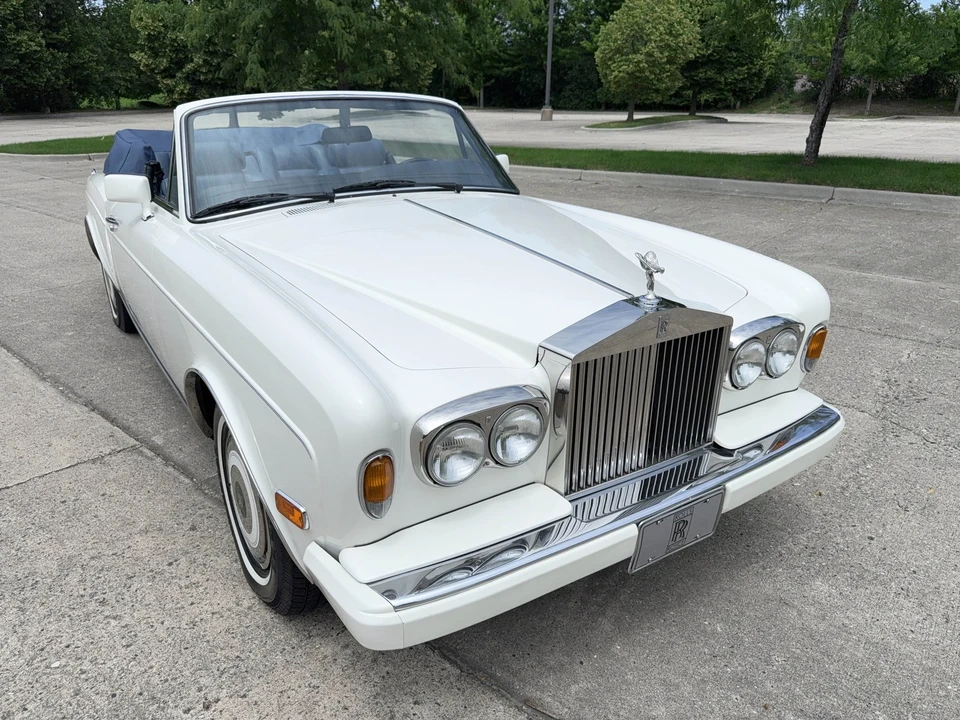 1989 Rolls-Royce Corniche Series III - Image 4 of 31