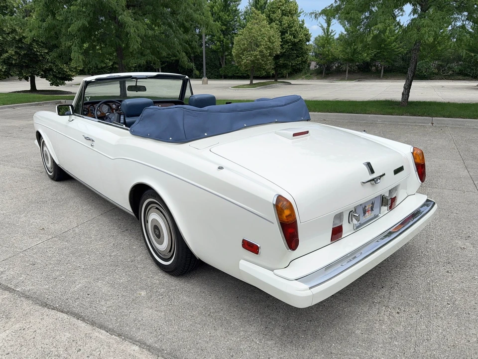 1989 Rolls-Royce Corniche Series III - Image 12 of 31