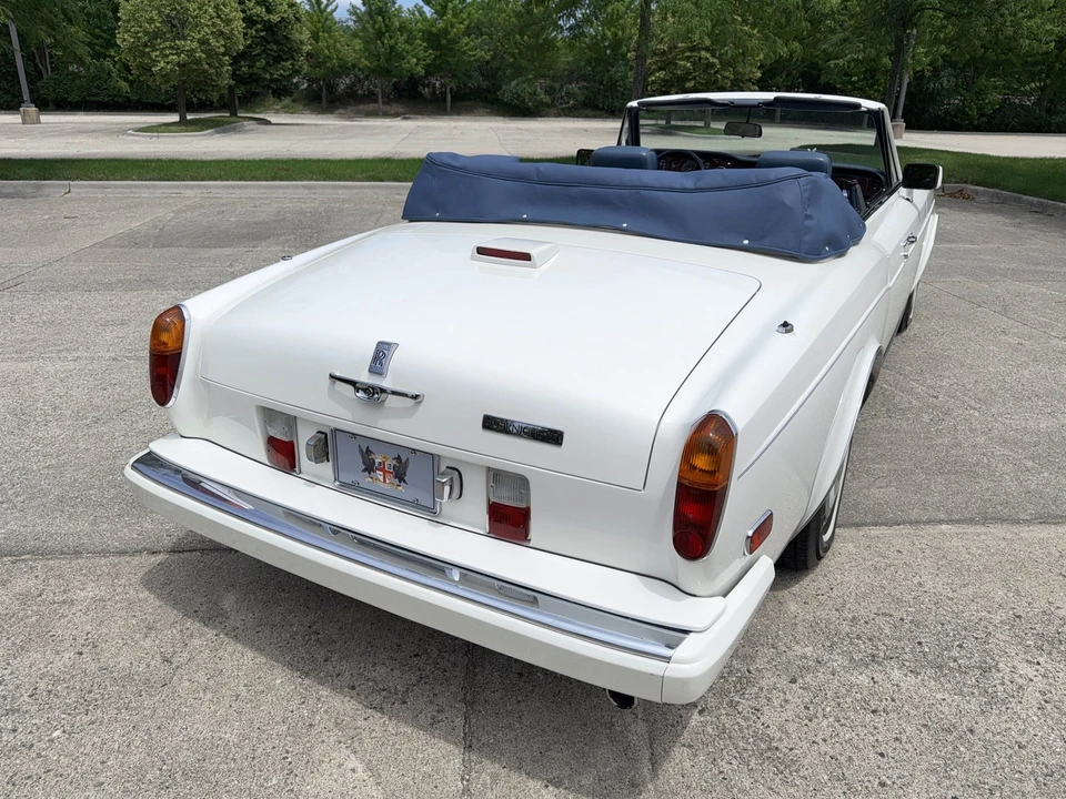 1989 Rolls-Royce Corniche Series III - Image 16 of 31