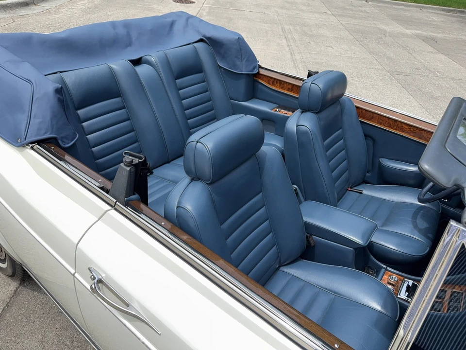1989 Rolls-Royce Corniche Series III - Image 23 of 31