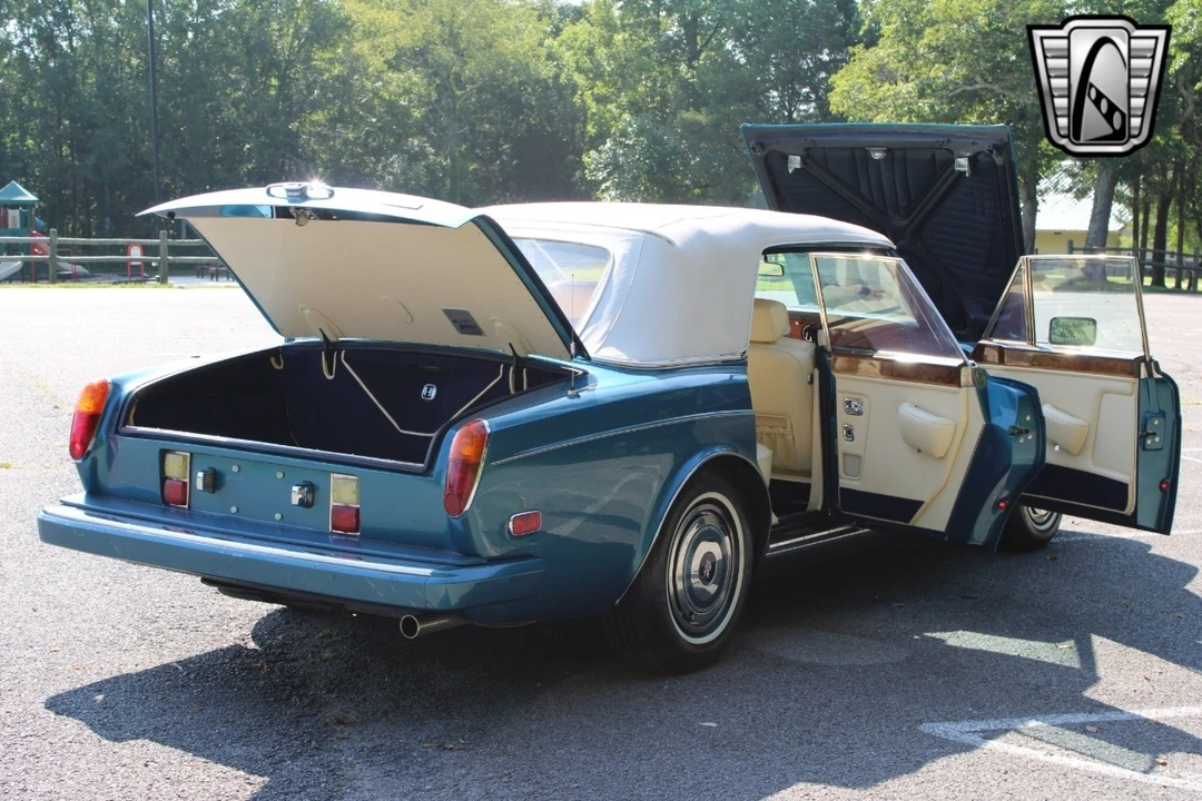 1989 Rolls-Royce Corniche Series I - Image 10 of 12