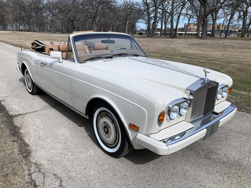 1989 Rolls-Royce Corniche - Image 7 of 31