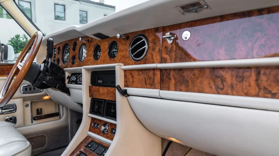 1989 Rolls-Royce Corniche Series III - Image 19 of 23