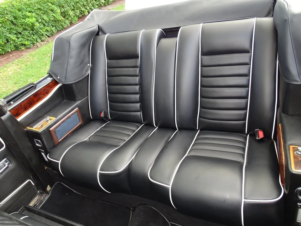 1989 Rolls-Royce Corniche - Image 18 of 25