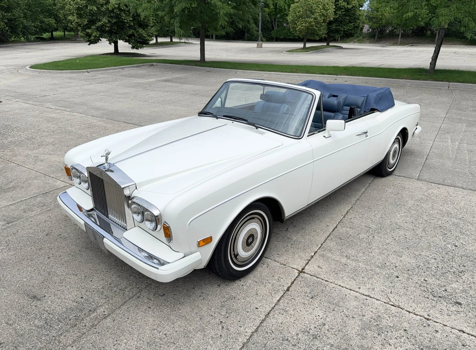 1989 Rolls-Royce Corniche Series II - Image 2 of 31