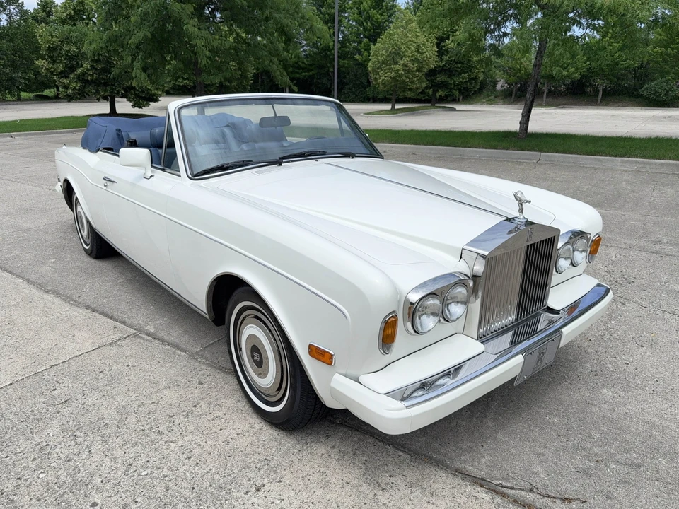 1989 Rolls-Royce Corniche Series II - Image 3 of 31