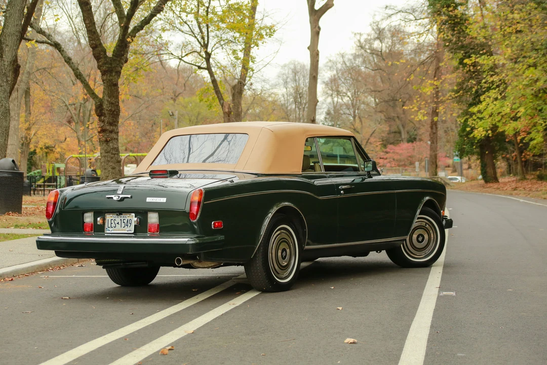 1989 Rolls-Royce Corniche Series II - Image 4 of 31