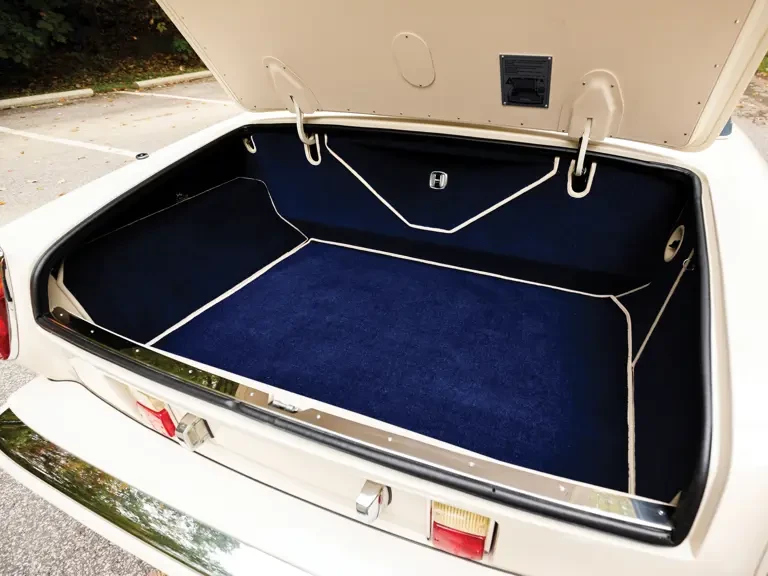 1989 Rolls-Royce Corniche Series II - Image 29 of 30