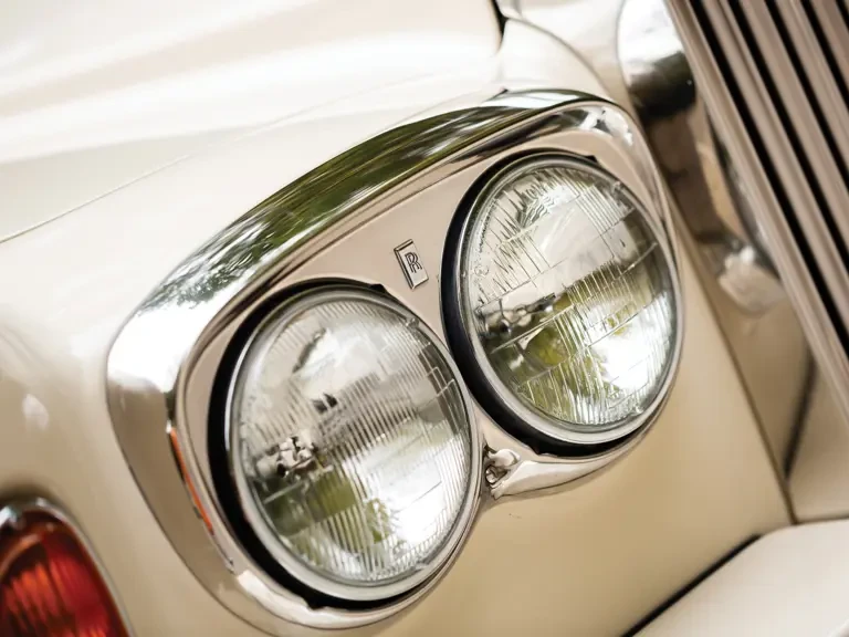 1989 Rolls-Royce Corniche Series II - Image 18 of 30
