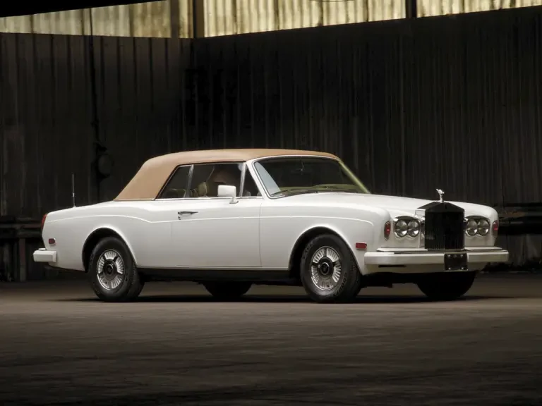 1989 Rolls-Royce Corniche Series II - Image 2 of 2