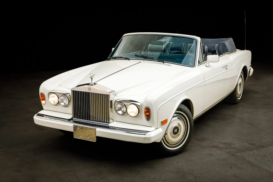 1989 Rolls-Royce Corniche Series II - Image 2 of 31