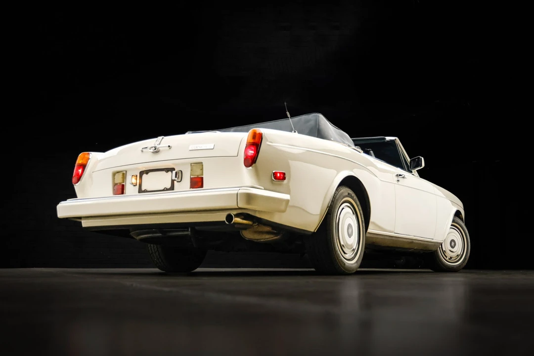1989 Rolls-Royce Corniche Series II - Image 16 of 31
