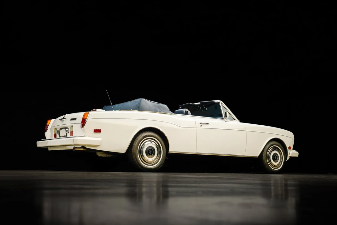 1989 Rolls-Royce Corniche Series II - Image 18 of 31