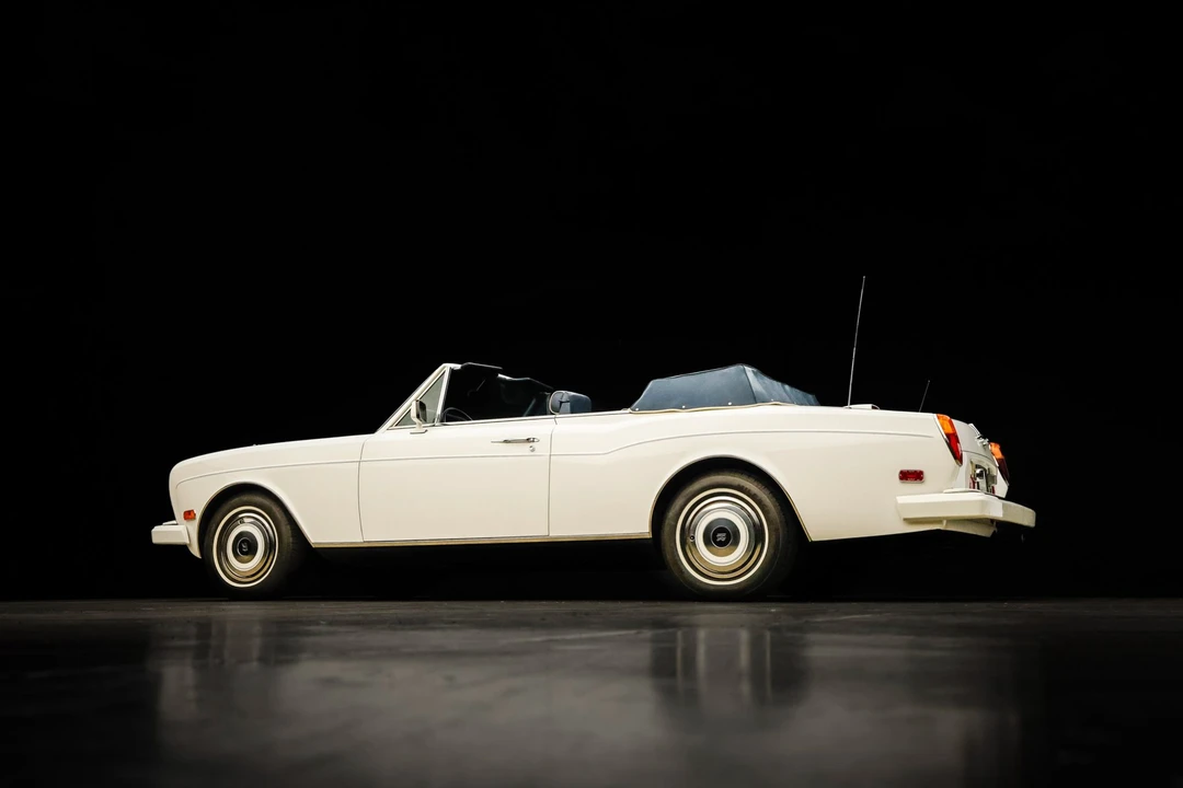 1989 Rolls-Royce Corniche Series II - Image 9 of 31
