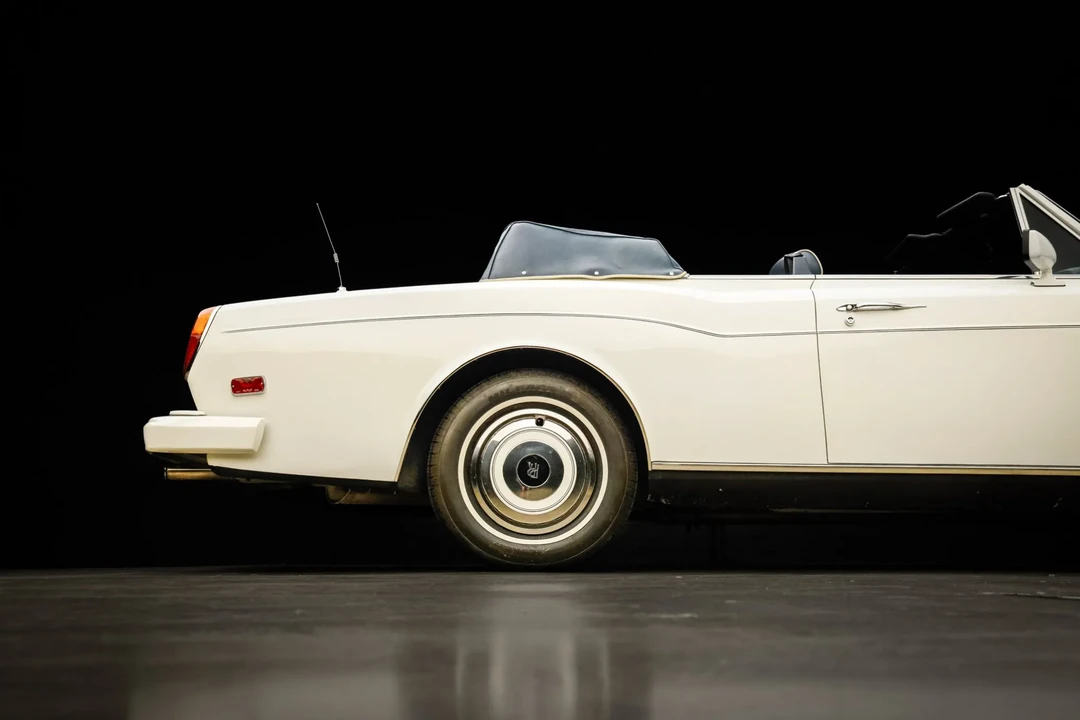 1989 Rolls-Royce Corniche Series II - Image 11 of 12