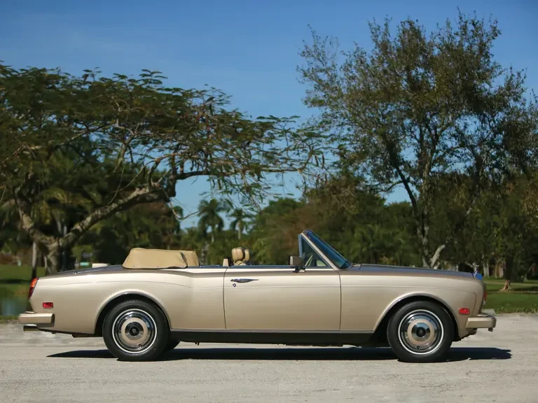 1989 Rolls-Royce Corniche Series II - Image 24 of 31