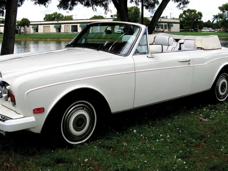 1989 Rolls-Royce Corniche Series II - Image 2 of 2