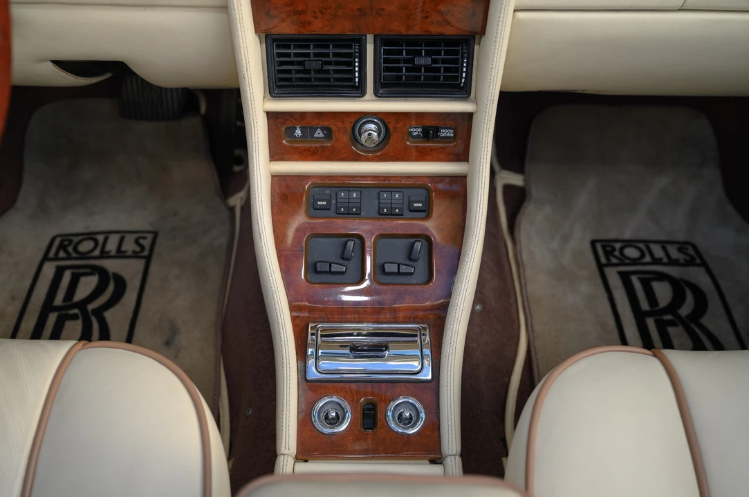 1989 Rolls-Royce Corniche Series III - Image 26 of 31