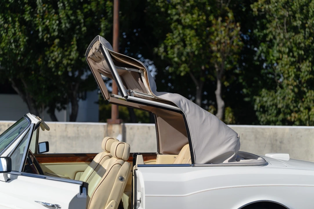 1989 Rolls-Royce Corniche Series III - Image 7 of 31