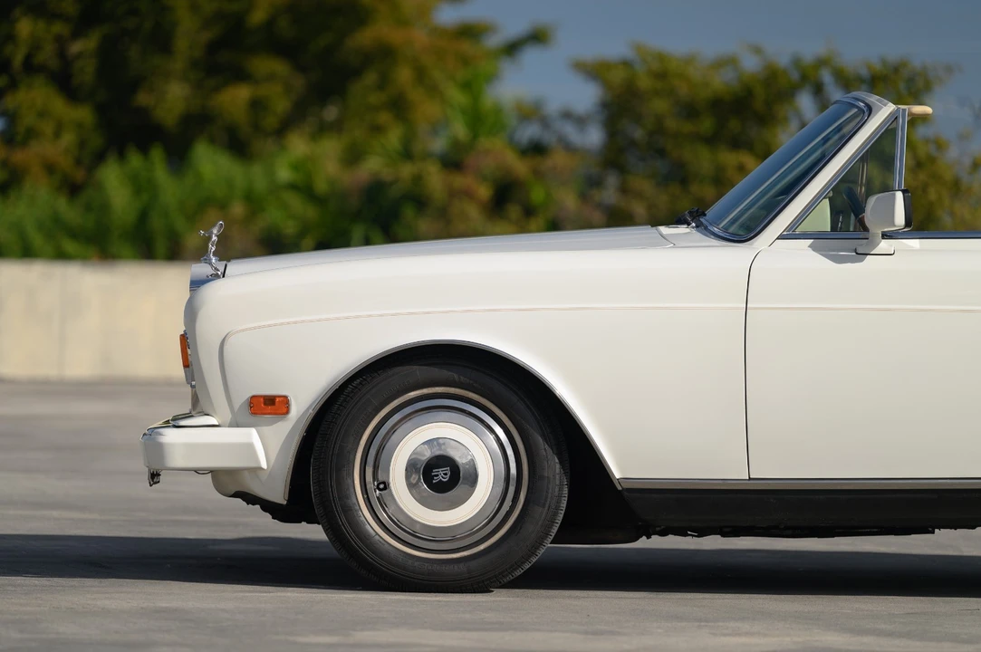 1989 Rolls-Royce Corniche Series III - Image 14 of 31
