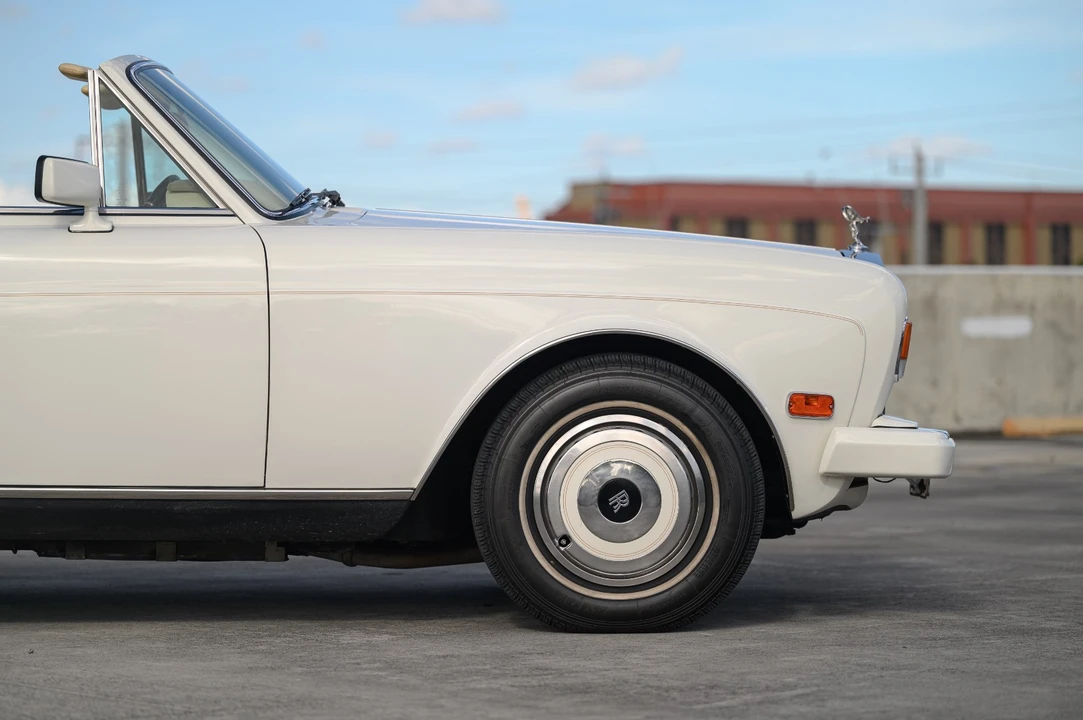 1989 Rolls-Royce Corniche Series III - Image 19 of 31