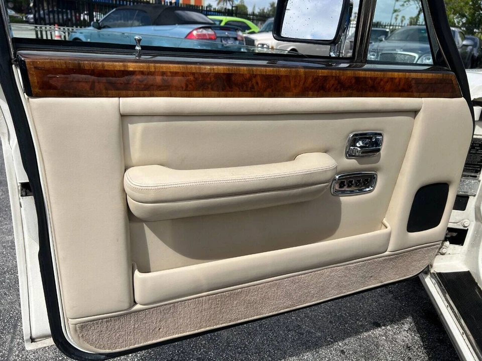 1989 Rolls-Royce Silver Spur & Spirit - Image 8 of 27
