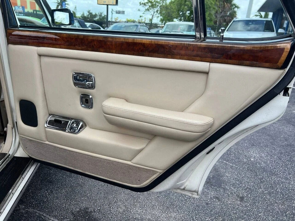 1989 Rolls-Royce Silver Spur & Spirit - Image 11 of 27