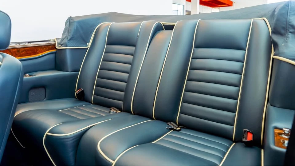1989 Rolls-Royce Corniche Series III - Image 14 of 17
