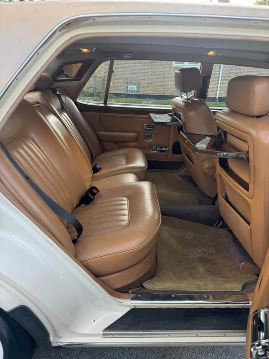 1989 Rolls-Royce Silver Spur & Spirit - Image 8 of 18