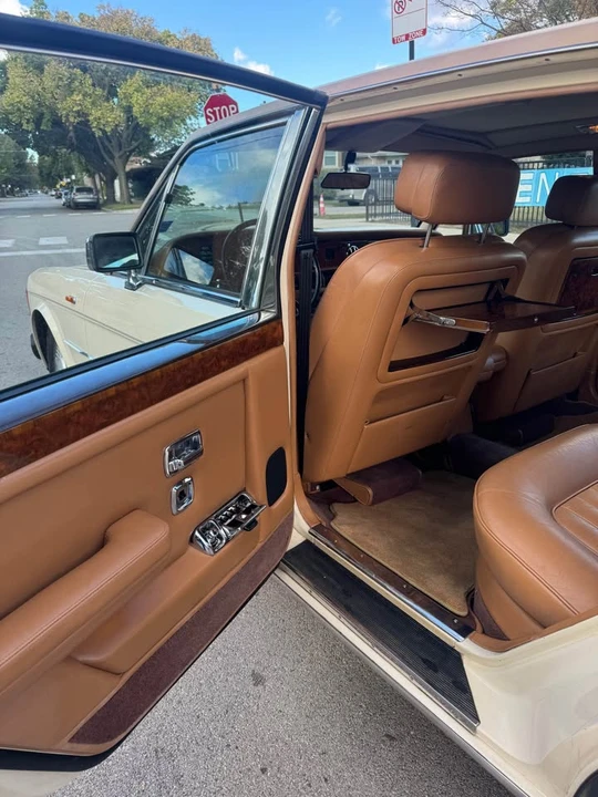 1989 Rolls-Royce Silver Spur & Spirit - Image 7 of 18