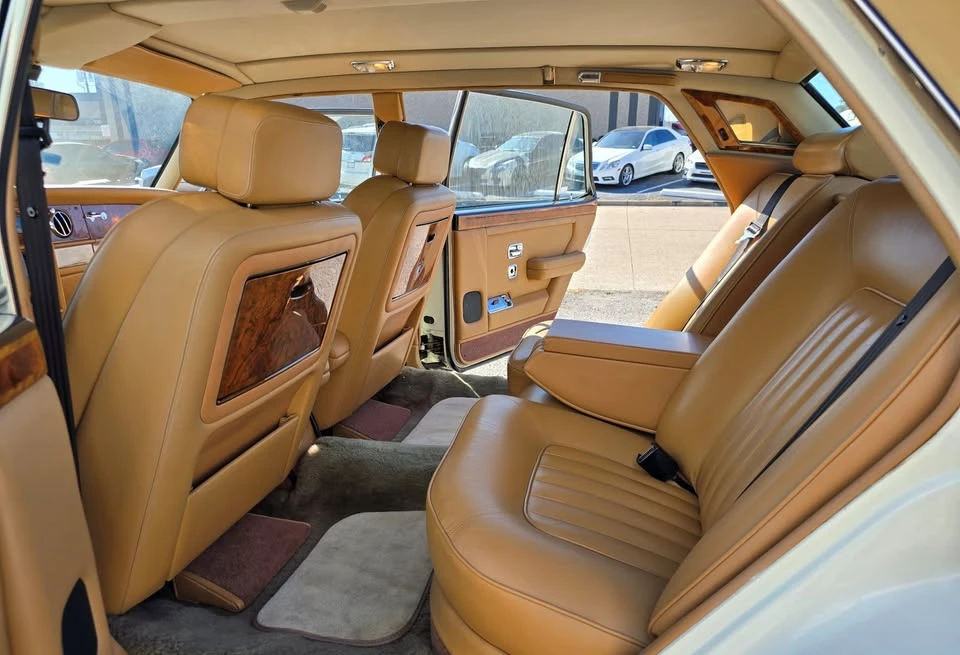 1989 Rolls-Royce Silver Spur & Spirit - Image 15 of 20