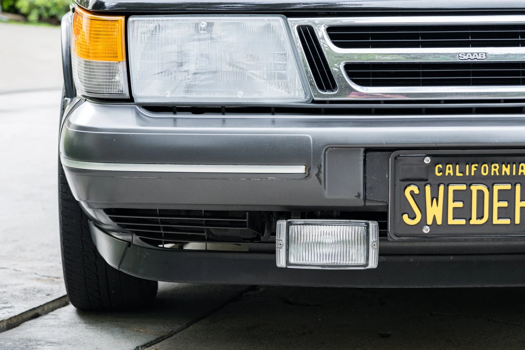 1989 Saab 900 Turbo 1st Gen - Image 27 of 31