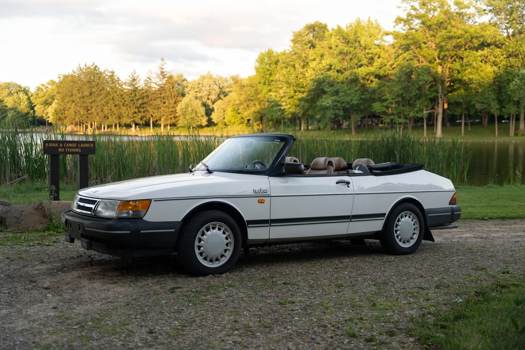 1989 Saab 900 Turbo 1st Gen - Image 18 of 31