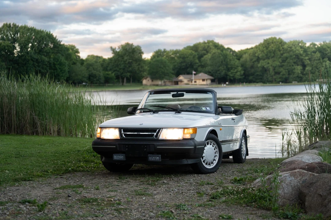 1989 Saab 900 Turbo 1st Gen - Image 4 of 31